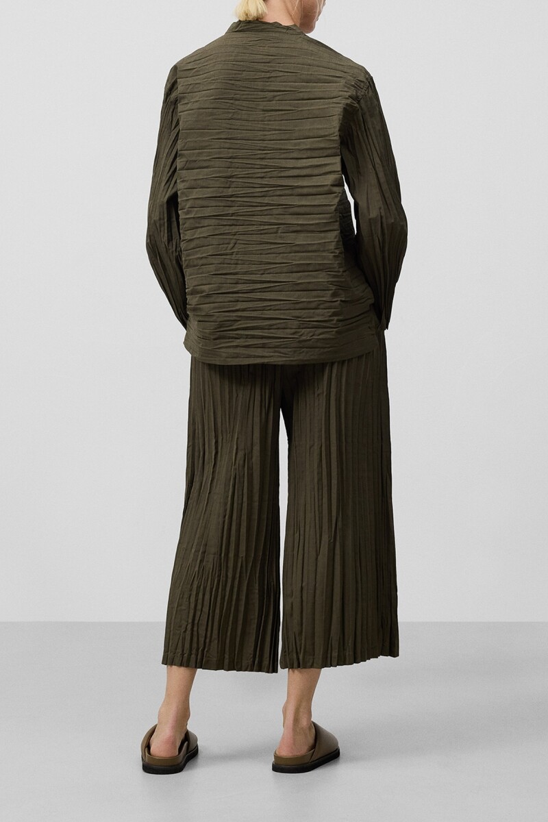 PANTALÓN PLISADO Verde
