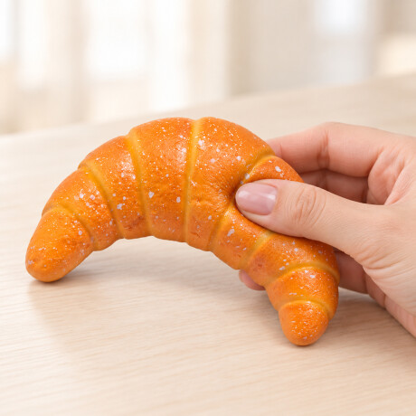 Squishy Croissant Sc