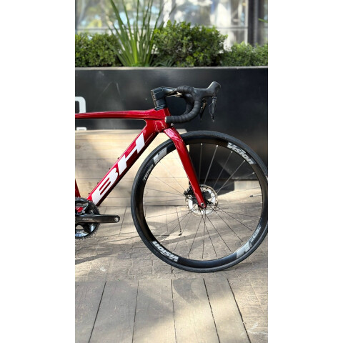 BH AEROLIGHT SHIMANO 105 DI2 T-52 BH AEROLIGHT SHIMANO 105 DI2 T-52