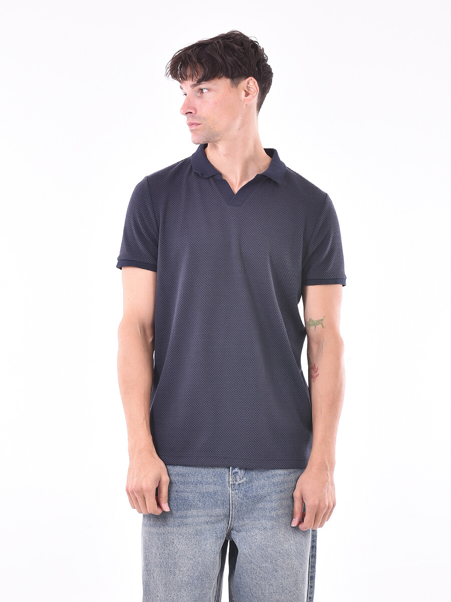 REMERA BARD - AZUL OSCURO 