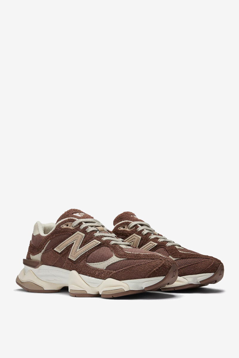 NB U9060CCC Marron