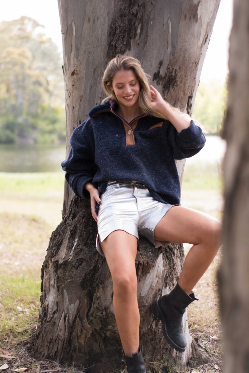 Leather Shorts - Plateado 