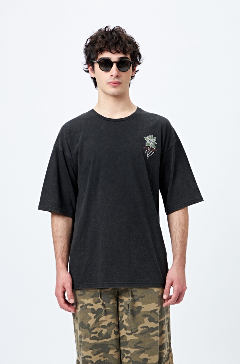 REMERA GROMI - Negro 