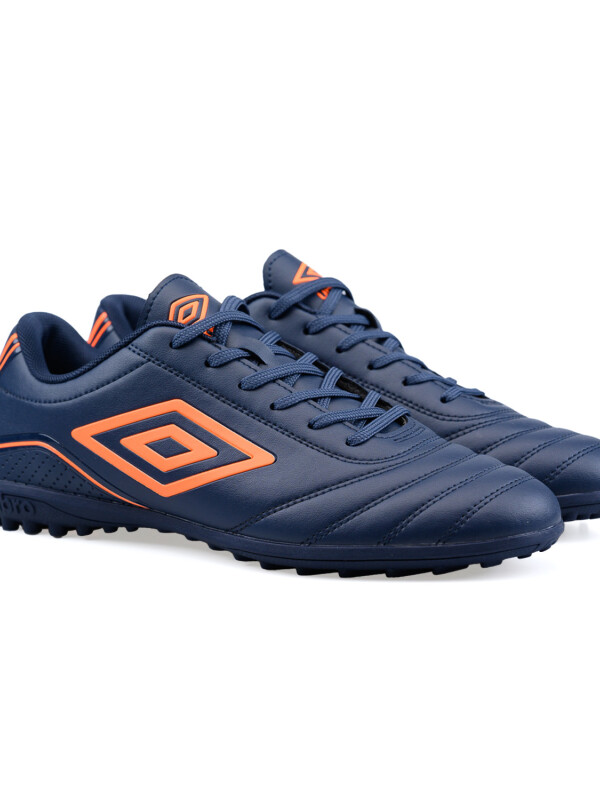 Calzado Classico III TF Umbro Hombre 018
