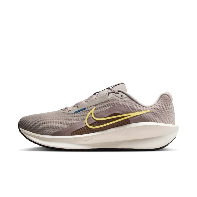 Championes Nike Downshifter 13 de Hombre Gris