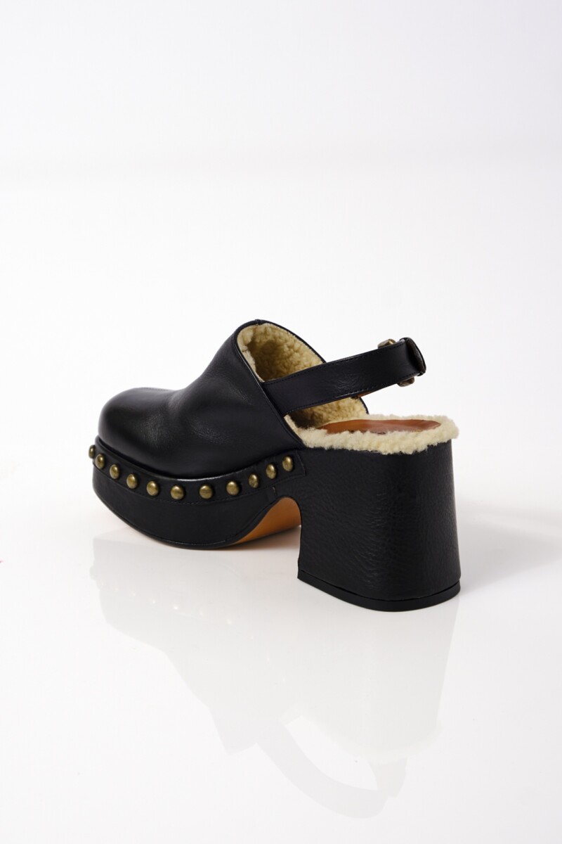 PLATAFORMAS AUTUMN STUDDED Negro