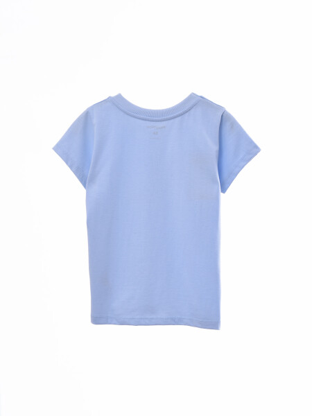 REMERA ESTAMPADA CELESTE
