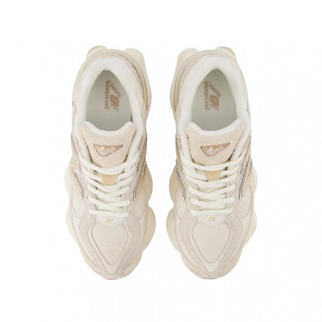 Championes New Balance 9060 CCB