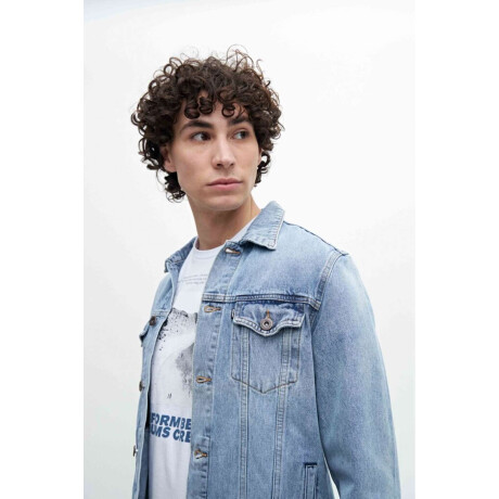 Campera Pompeya unisex Light Blue