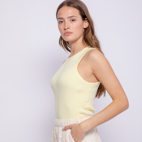 SHORT LUCERNA Vainilla