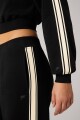 Casaca Elevated Track Jacket Mujer Black/Almond Milk