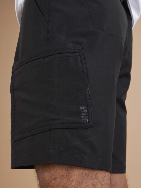 BERMUDA USSURI NEGRO