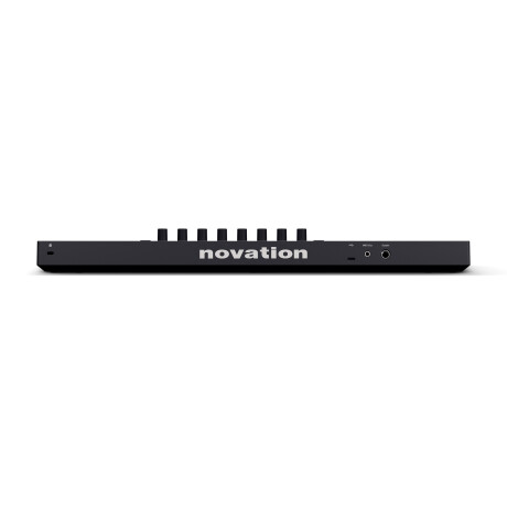 Controlador Midi Novation Launchkey Mini 37 Mk4 Controlador Midi Novation Launchkey Mini 37 Mk4