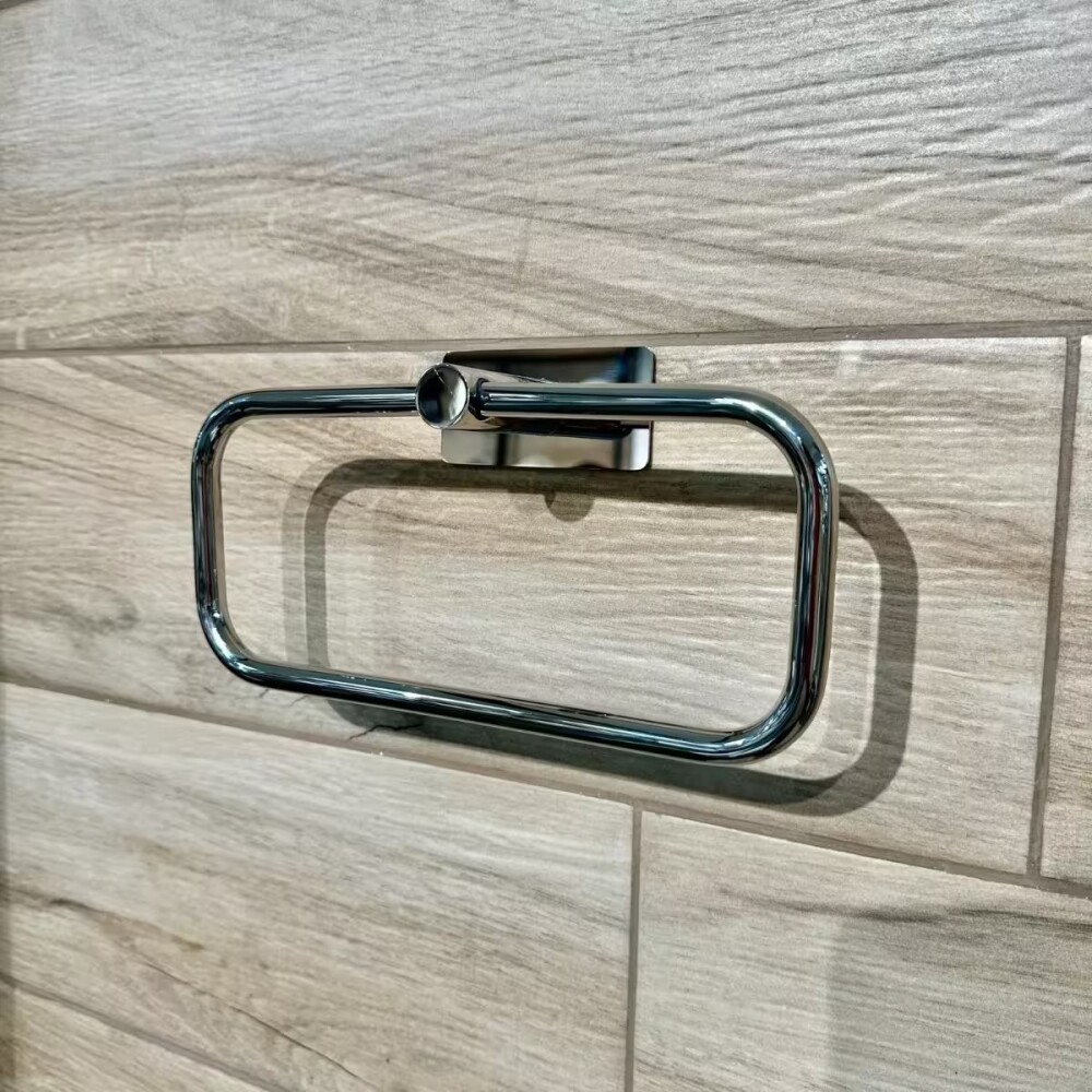 Toallero Aro autoadhesivo Cromo GC Toallero Aro Autoadhesivo Cromo Gc