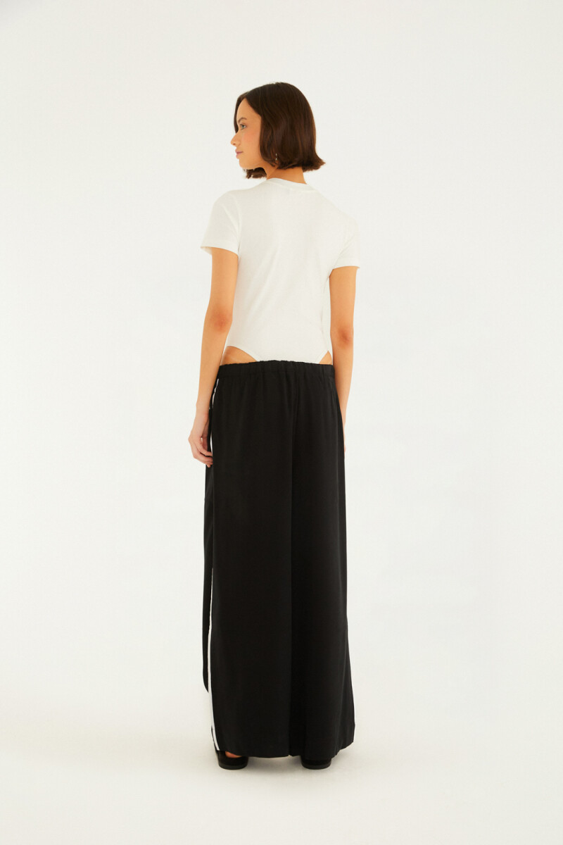 PANTALON COMFY Negro