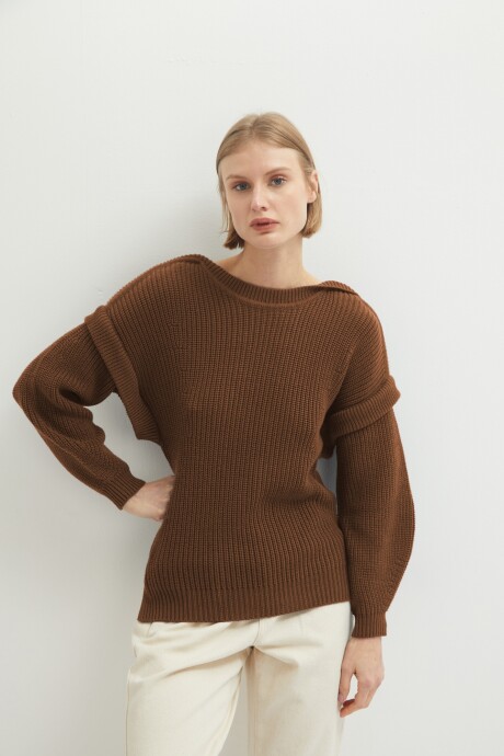 Sweater con detalle en hombros tostado melange