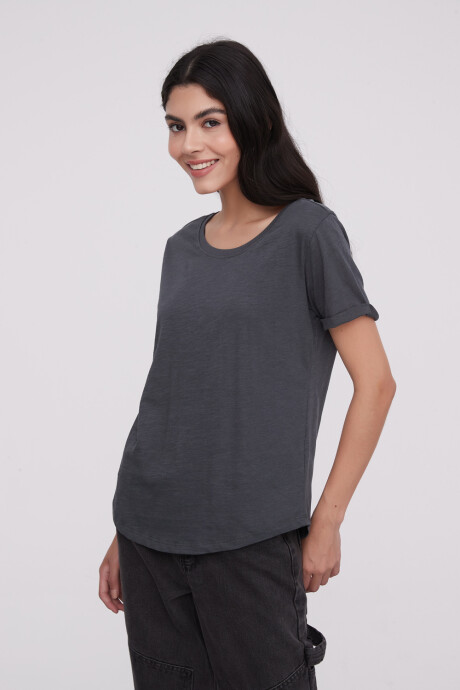 Remera Cordata Gris Topo