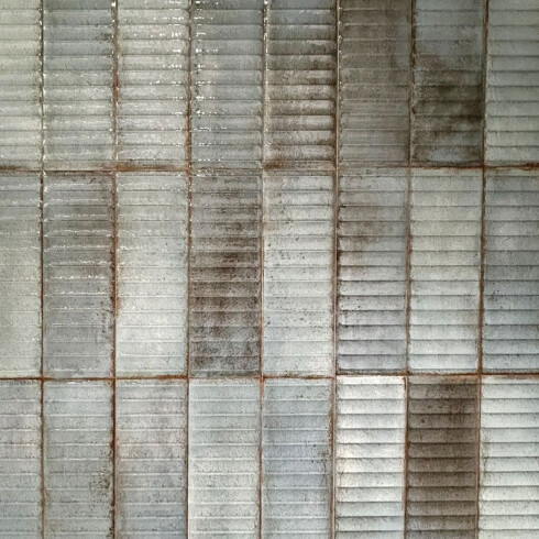 REVESTIMIENTO VERDE DESTONIFICADO BRILLO RELIEVE 30X90Cm PARED GAMAS DE VERDE