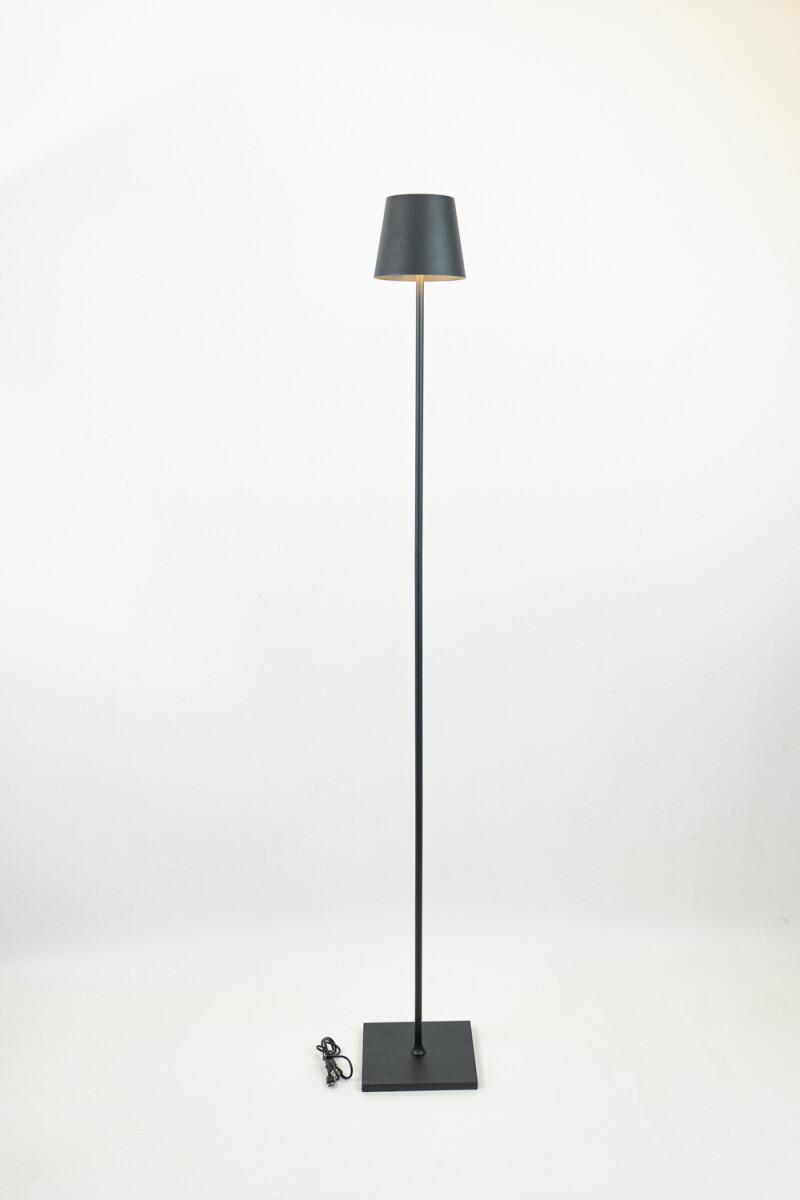 Lampara De Pie Clermont - Negro 