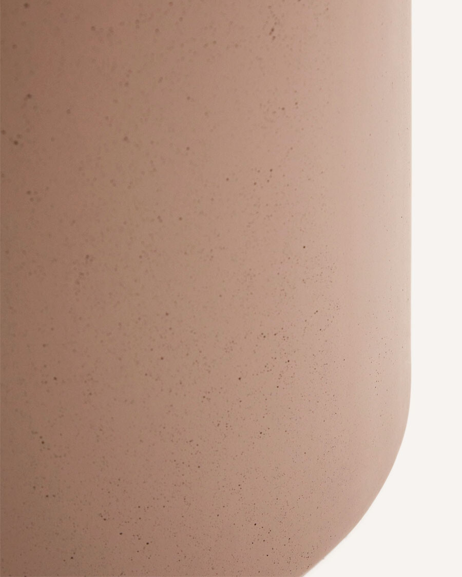 Macetero Aiguablava de cemento marrón Ø 52 cm Macetero Aiguablava de cemento marrón Ø 52 cm