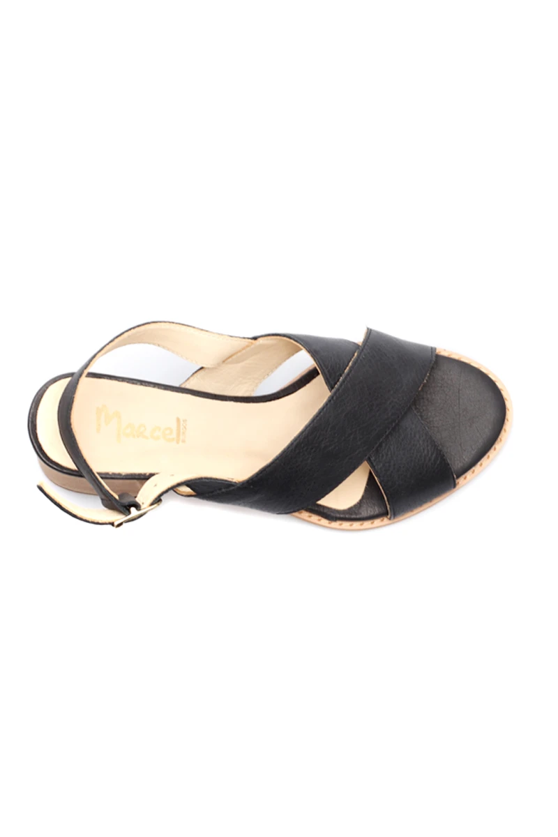 Sandalia Baja Faja Cruzada Cuero Negro