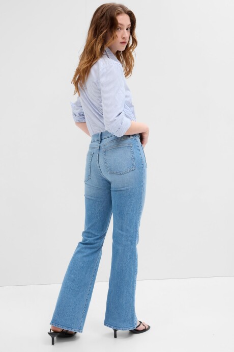 Jean 70S Flare Tiro Alto Mujer Medium Wash