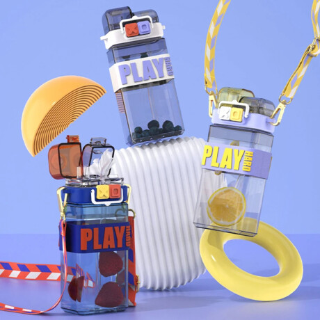 Botella Play doble pico para colgar Gris