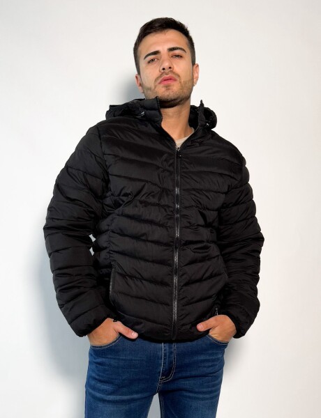 Campera de nylon con capucha desmontable Matata Negro