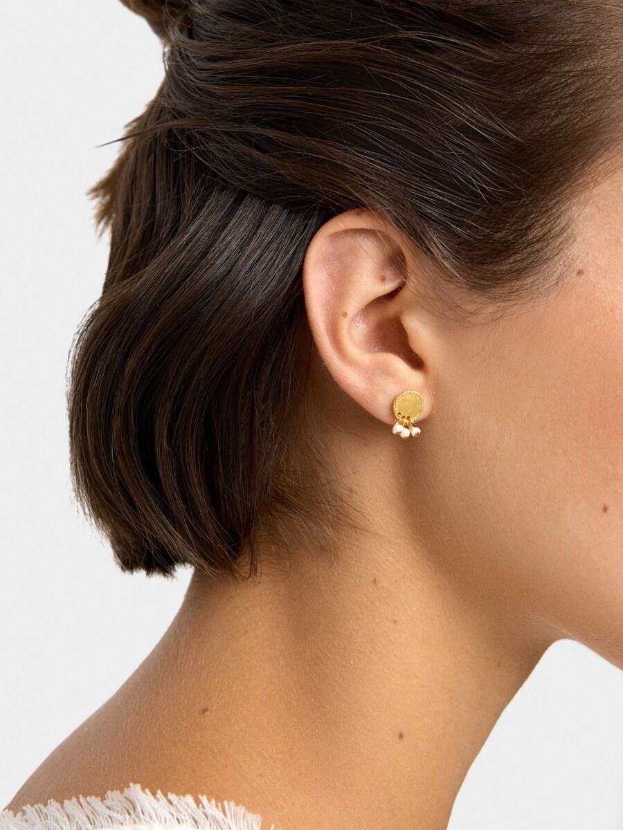 Pendientes Cortos Con Perlas De Agua Dulce - Plata De Ley 925 dorado