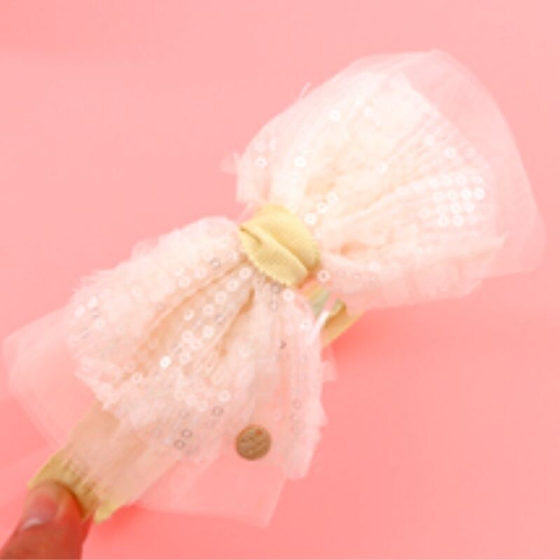 Vincha Con Moña De Gasa Y Lentejuelas Vincha Con Moña De Gasa Y Lentejuelas