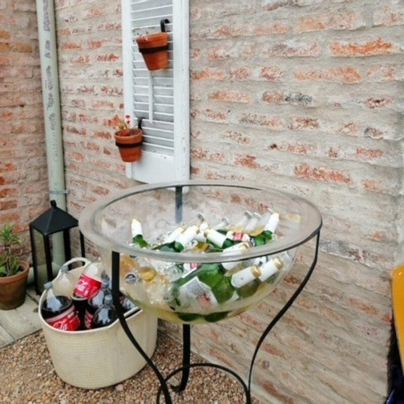 Champagnera Acrílica con Patas de Hierro Champagnera Acrílica con Patas de Hierro