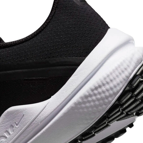 NIKE WINFLO 10 Black