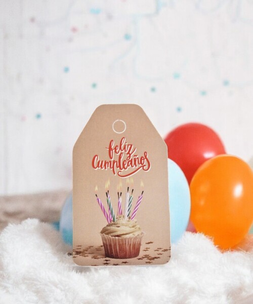 Tag cumpleaños 5x8,5. DISEÑO 5