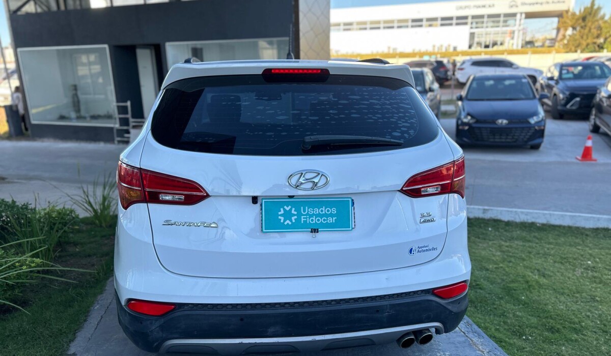 Hyundai Santa Fe GLS 3.3 7 Plz 4x4 - 2014 Hyundai Santa Fe GLS 3.3 7 Plz 4x4 - 2014