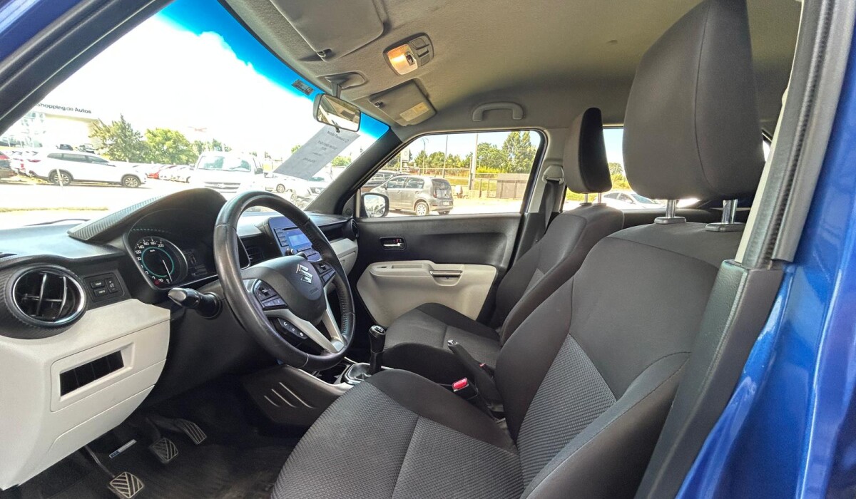 Suzuki Ignis GLX - 2017 Suzuki Ignis GLX - 2017