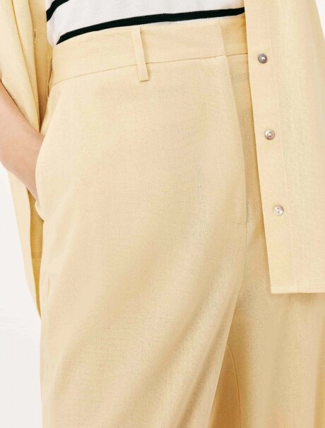 PANTALÓN RECTO BEIGE