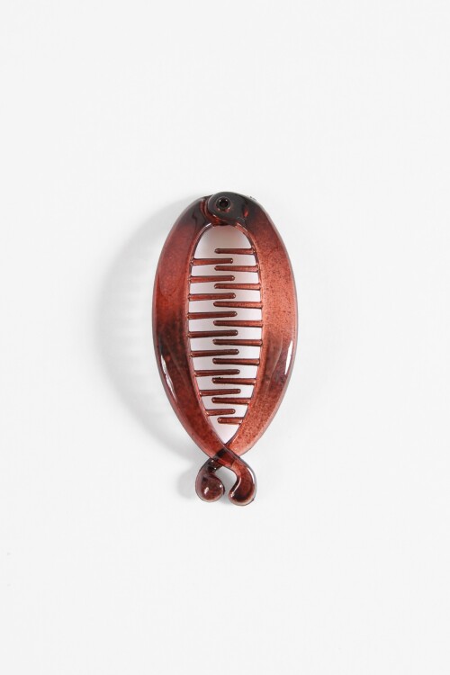 Broche pinza banana carey