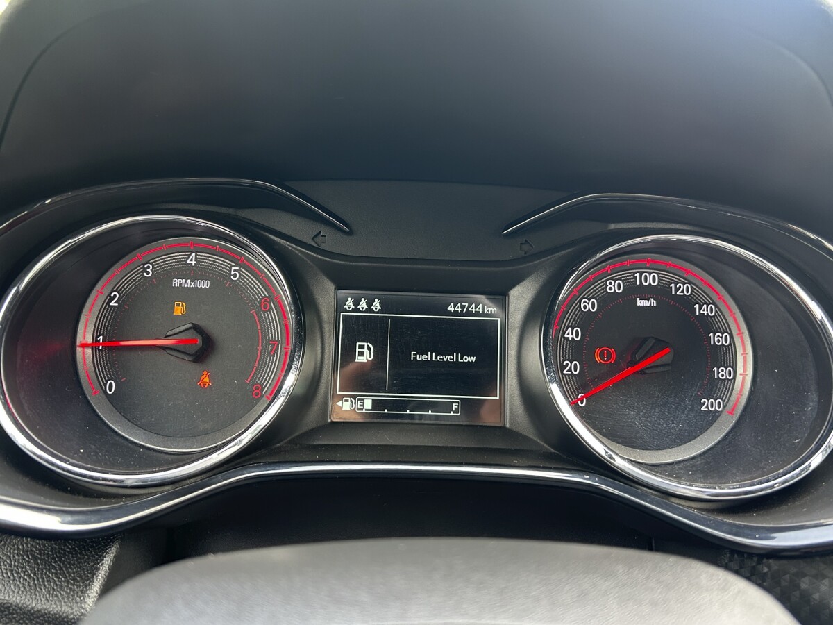 Chevrolet Onix RS 1.0T EXCELENTE ESTADO | Permuta / Financia Chevrolet Onix RS 1.0T EXCELENTE ESTADO | Permuta / Financia