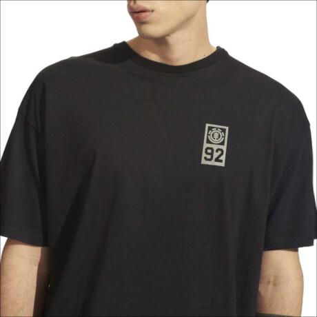 Remera Element Skate Over Negro