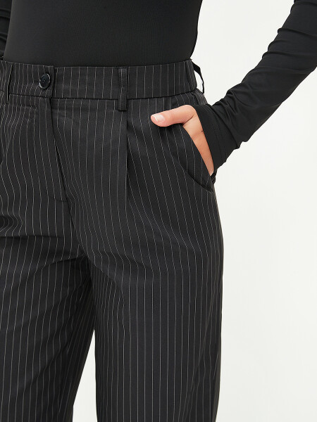 PANTALÓN KATIA NEGRO