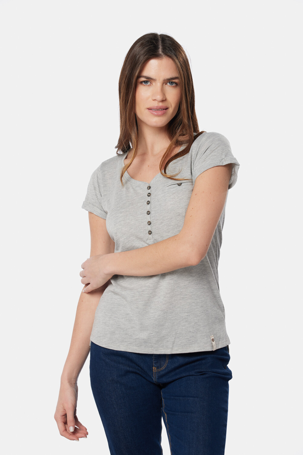 REMERA CON BOTONES Gris