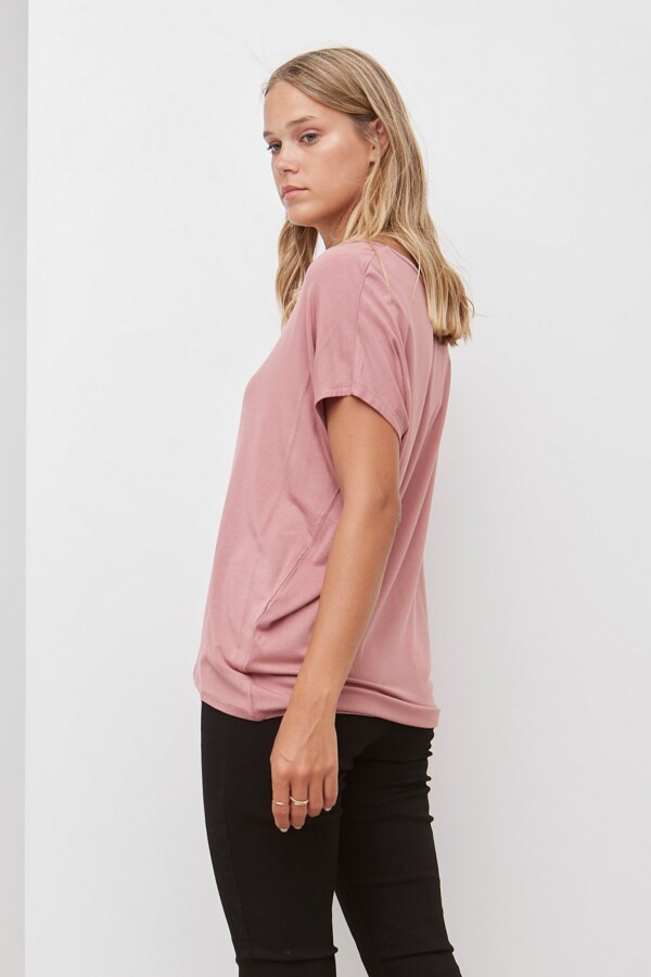 Remera Modal ROSA