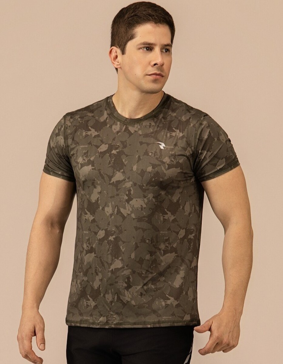 Remera de Microfibra. - estampa verde 