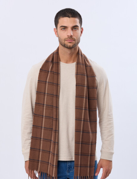 BUFANDA TEJIDA A CUADROS Camel