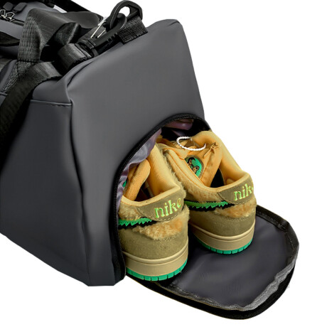 Bolso De Viaje Expert Deportivo Grande Impermeable Negro