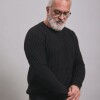 BUZO DE PUNTO GRUESO NEGRO