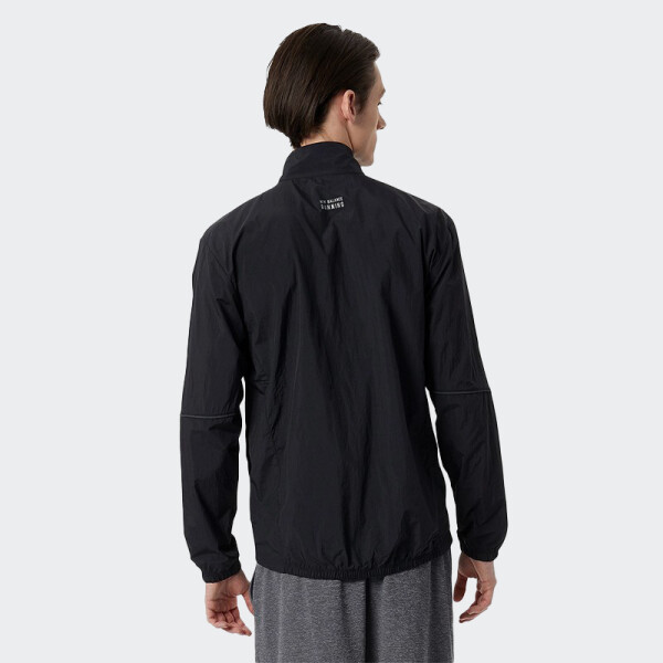 Cortavientos New Balance Impact Run Negro