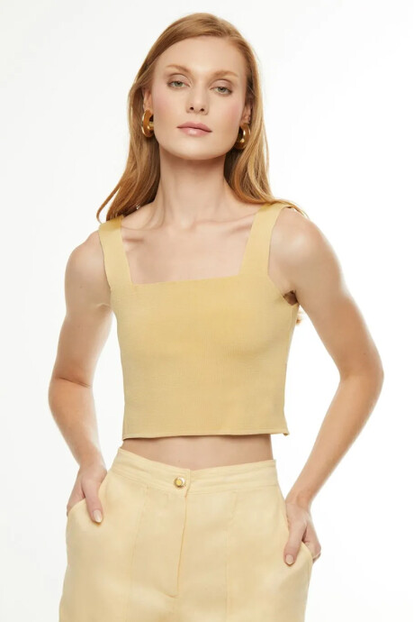 Top Lola Amarillo