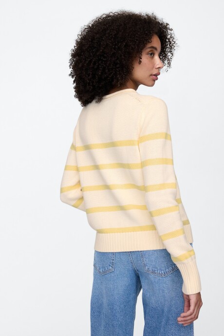 Buzo Básico Mujer Pale Banana 12-0824Tcx