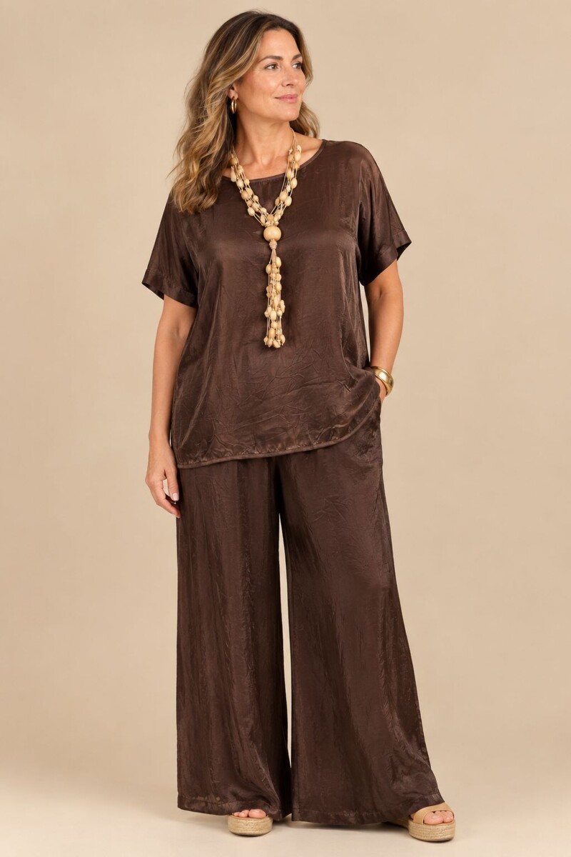 REMERA PAZ - Chocolate 